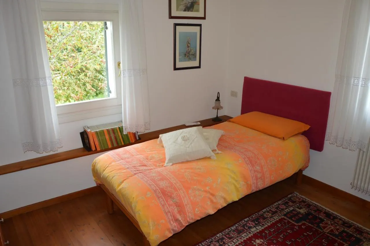 Bed & Breakfast B&B Le Ortensie Castagnole Italy